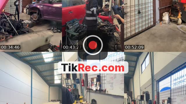 TikTok live: coches y más coches by @irenitt.ink