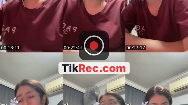 TikTok live: vibingg by @hawtlilwolfiee