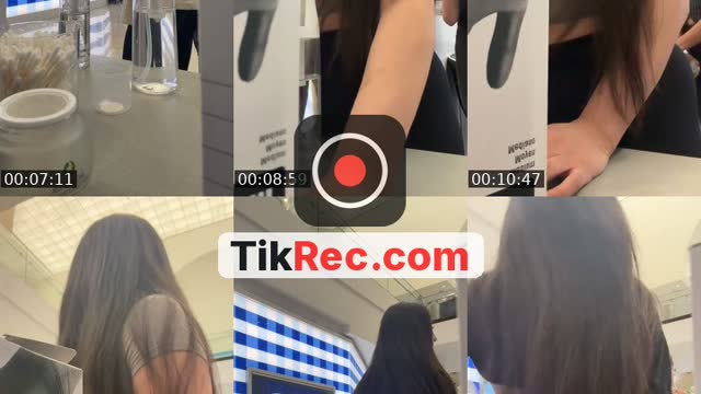 @everythingveronica TikTok live from 2026-10-11