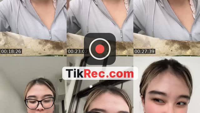 @julyaapt TikTok live from 2026-10-11