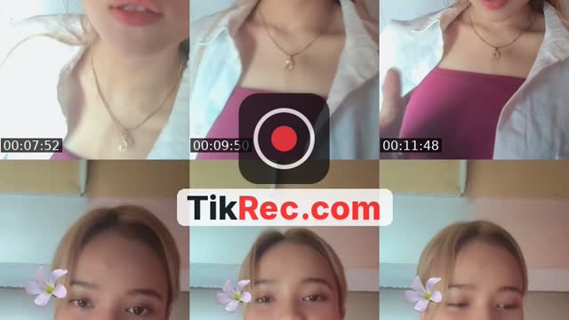 TikTok live: adik i nyanyi sumbang by @sinamakaspaa