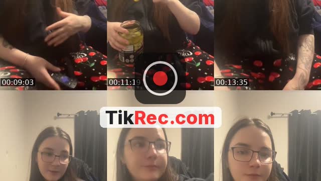 @alexandriaxoxxx TikTok live from 2026-10-11