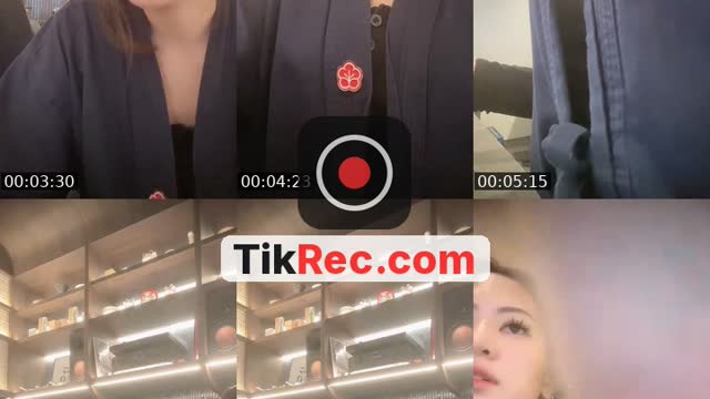 @idonttextbackk TikTok live from 2026-10-11