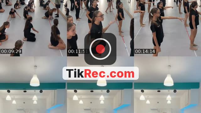@vstudiodance TikTok live
