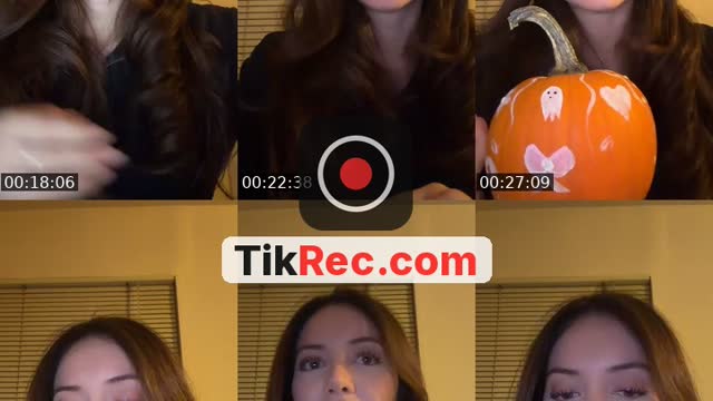 @julissacuriel TikTok live from 2026-10-12