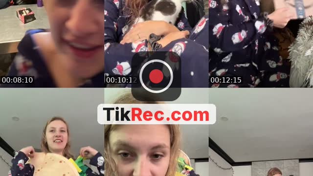 TikTok live: Amazon haul by @yourmomstiktokacc0unt