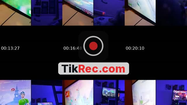 @ekenzie.eacock TikTok live from 2026-10-11