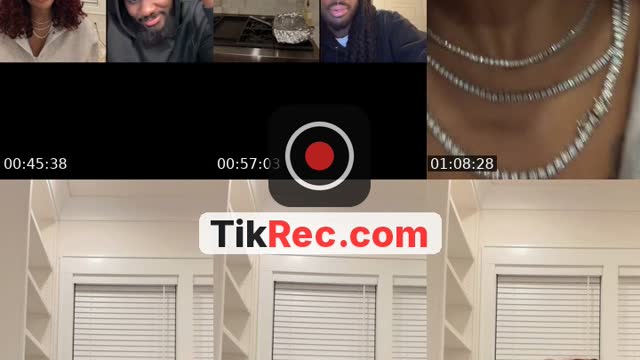 TikTok live: THE QUEEN BACK!! by @kaylabbackupp