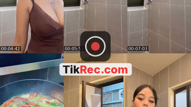 @go1dengurl TikTok live from 2026-10-12