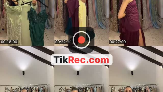TikTok live: New Dress 🧉🦋 by @santa.boo