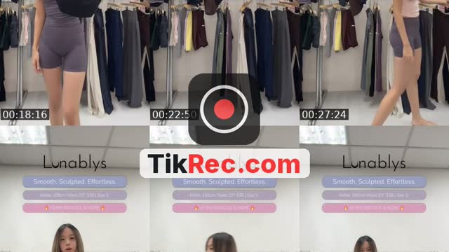 @lunablys TikTok live from 2026-10-12