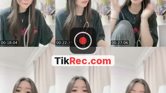 TikTok live: chill piano by @reyreynsy