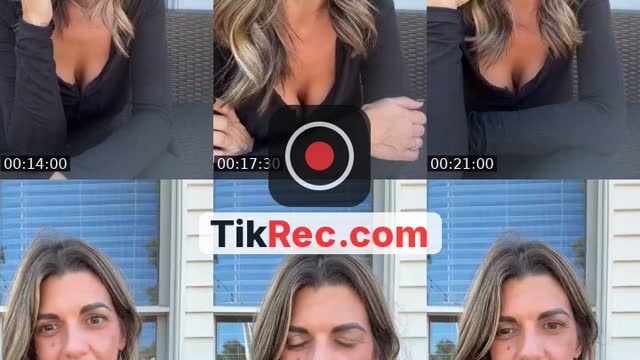 TikTok live: Heyyyy! 🎃 by @brown_eyed_girl221