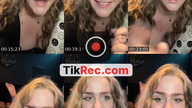 TikTok live: We’re back! 🖤🤗 by @annabananasxo