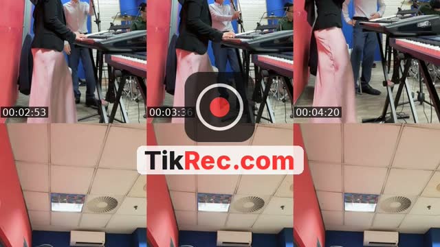 TikTok live: Rehearsal by @suzhie_hanna