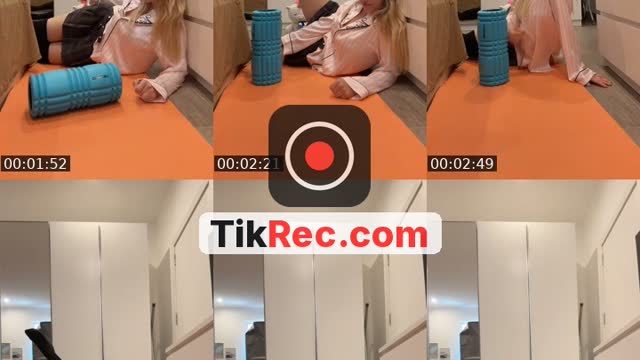 TikTok live: Bonnieparkerss 💙 by @caramelblondegirl