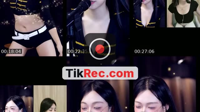 TikTok live: YuYu is coming back!!!!!!!!!!!!! by @yuyu23436