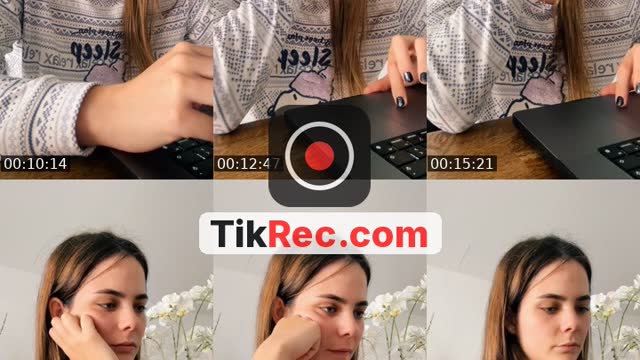TikTok live: Workiiing by @irene.blueeyes