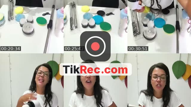 TikTok live: Ela esfrega para você 🫵🏼 by @isaaindicaa