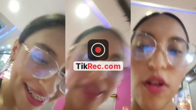 @sofi_cely TikTok live from 2026-10-13