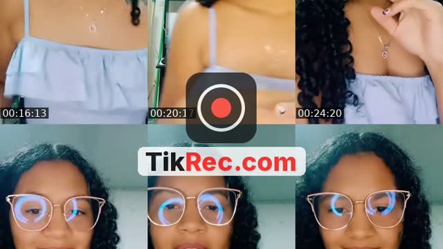 TikTok live: holi 💕 by @carito_centeno