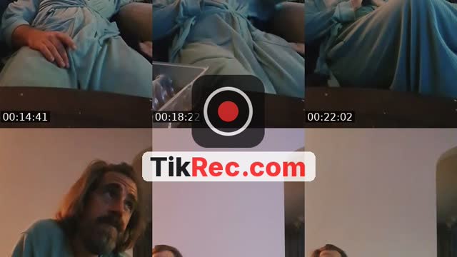 @manmodelmaxie TikTok live from 2026-10-14