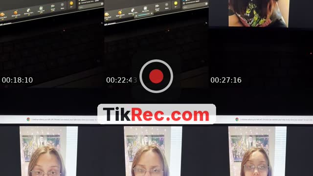 TikTok live: yapmaxxing by @spooky__spaghetti