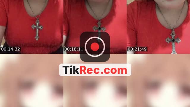 TikTok live: Oii galerinha🤍 Live px na bio by @batatinhafofi