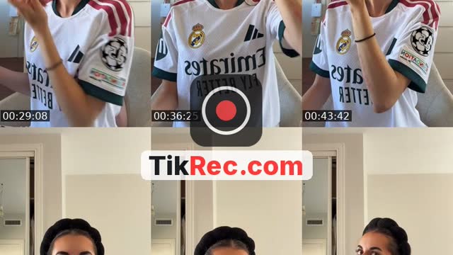 @saraatoribio TikTok live from 2026-10-14