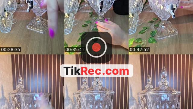 TikTok live: Lets Go LIVE! by @francielleindica