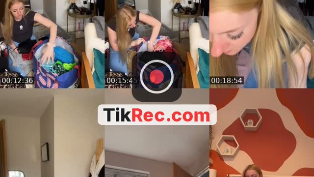 TikTok live: HouseChores //Check Instagram 🩵🤍 by @bleureel