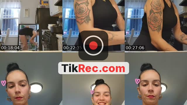 TikTok live: Buenasssss by @bebesita061731
