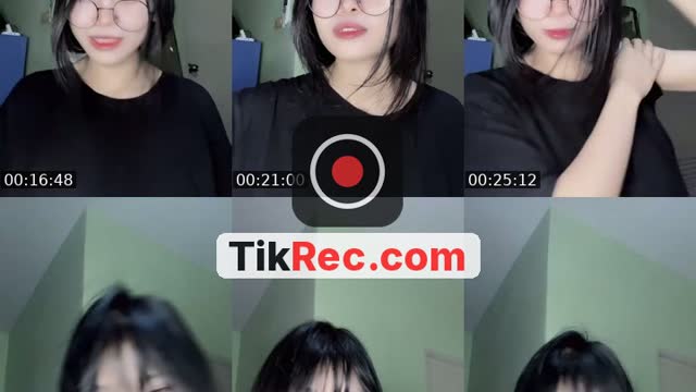 TikTok live: มาแล้วว by @fallinlovewithkitsune
