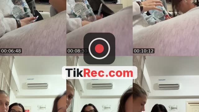 @rebecca.calafiori TikTok live