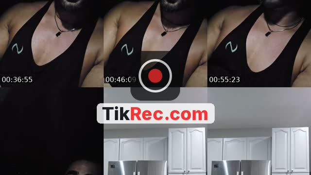TikTok live: LETME WASTE YOUR TIME 😋 by @moali0999