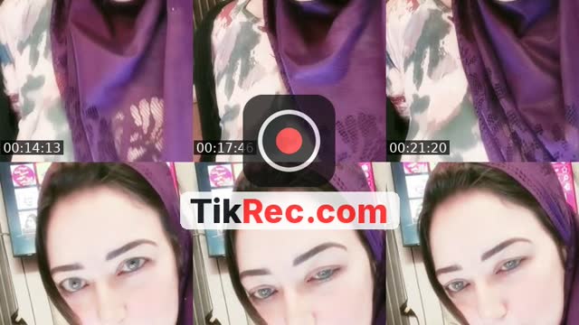 TikTok live: 💗💗💗💗 by @yasmine2a1