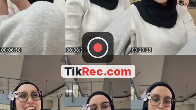 TikTok live: halo gais by @iqtimar.s