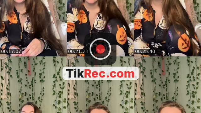 @moorer_reading TikTok live from 2026-10-15