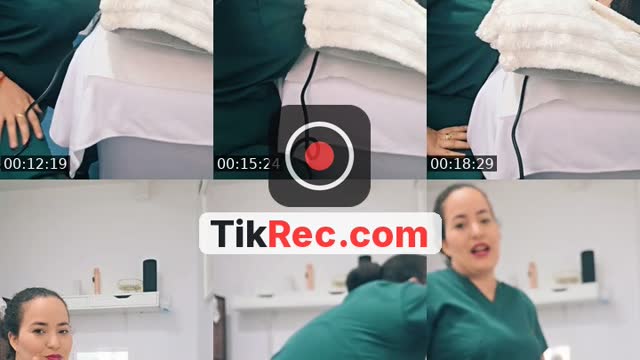 TikTok live: podcast by @sulcky.estetica