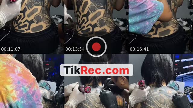 TikTok live: Tanya harga dm aja by @rise_ink.tattoo