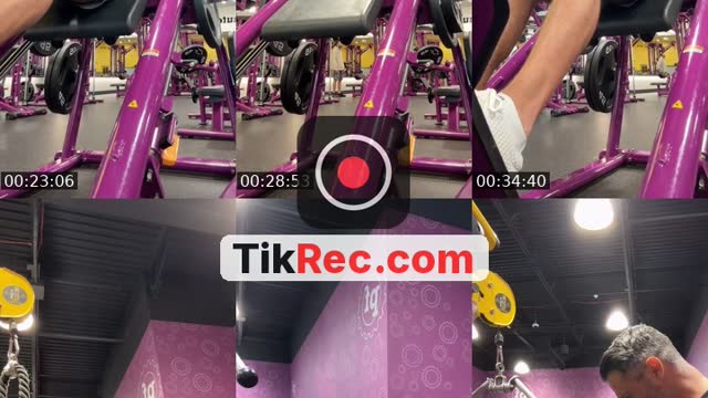 @quilicizack TikTok live from 2026-10-15