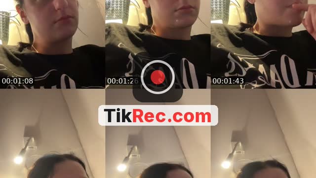 @emmgclvs.19 TikTok live