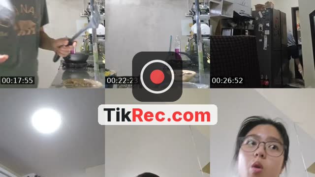 TikTok live: still alive — also breakfast!🍳 by @liliberry28