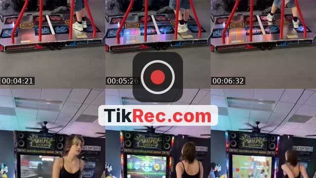 @leeva.cos TikTok live
