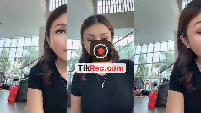 @raynasnova TikTok live