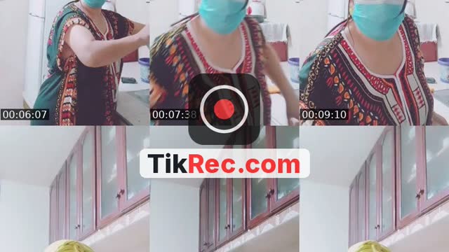 @ilham..moharibat.s TikTok live