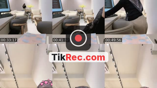@bby_zaa00 TikTok live from 2026-10-17