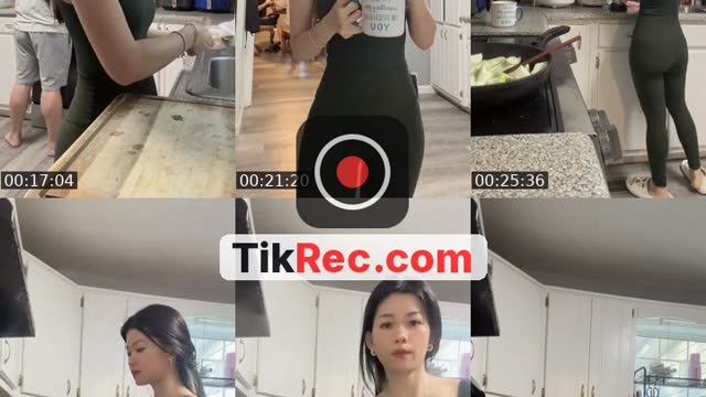 TikTok live: 💃 by @lilypolish