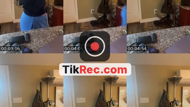 @iamfarah888 TikTok live from 2026-10-17