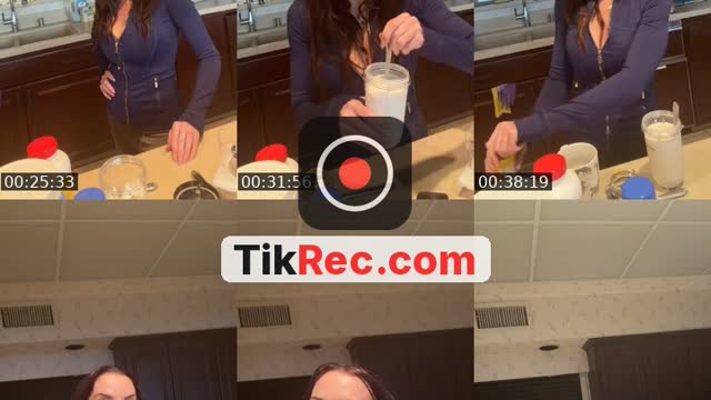 TikTok live: Coffee by @dineology